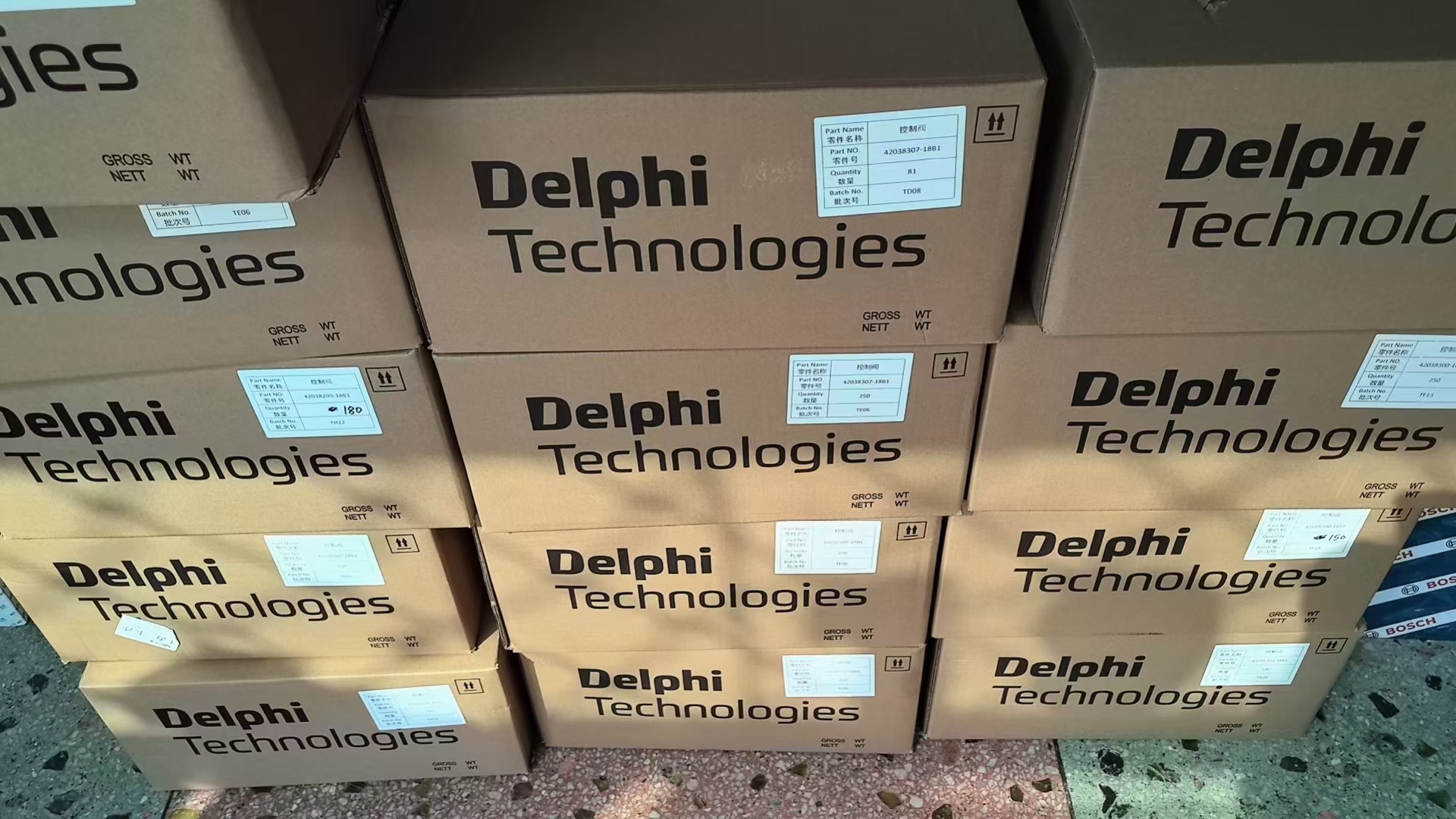 DELPHI Genuine 42038307